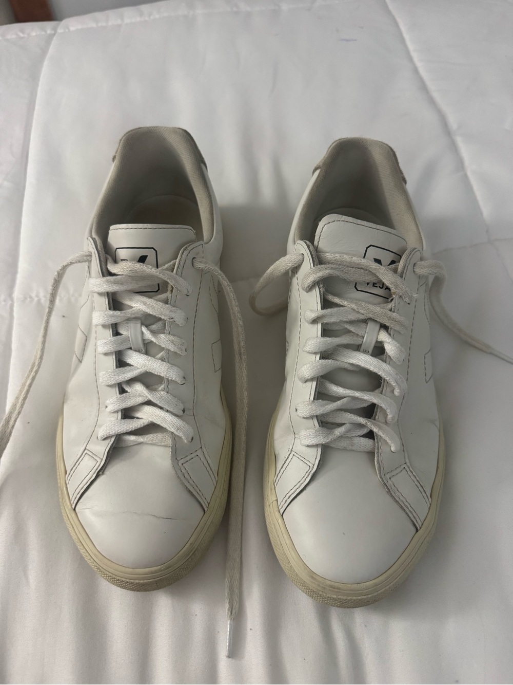 Veja White Leather Low-Top Sneakers with Off-White Soles